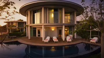 CALISTA LUXURY RESORT