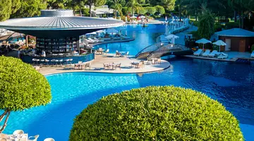 CALISTA LUXURY RESORT