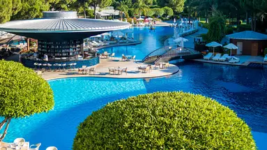 CALISTA LUXURY RESORT