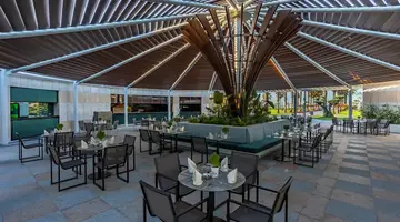 CALISTA LUXURY RESORT