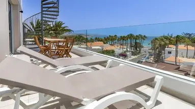 Calm Beach Apartments