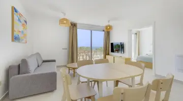 Calm Beach Apartments