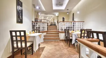 Calypso Hotel