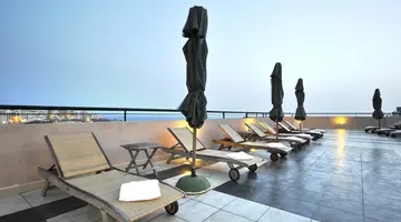 Calypso Hotel