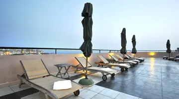 Calypso Hotel