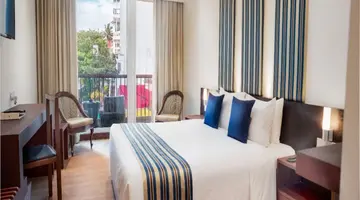 Camelot Beach Hotel