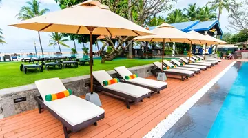 Camelot Beach Hotel