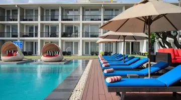 Camelot Beach Hotel