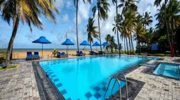 Camelot Beach Hotel