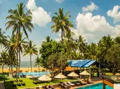Camelot Beach Hotel