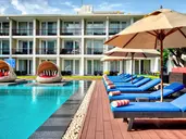 Camelot Beach
