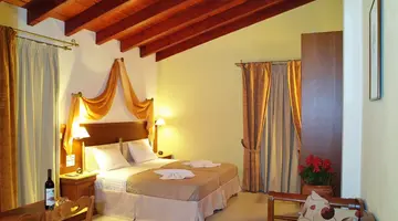 Camelot Royal Beds