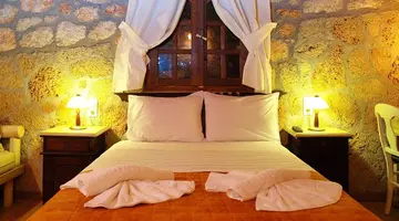 CAMELOT ROYAL BEDS