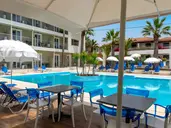 Cameo Beach Resort