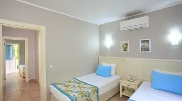 Can Garden Beach Hotel