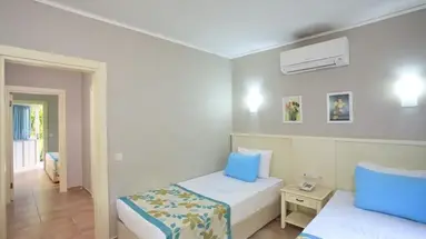 Can Garden Beach Hotel