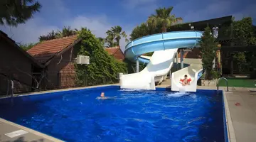 CAN GARDEN BEACH