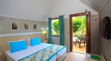 CAN GARDEN BEACH