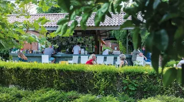 CAN GARDEN BEACH