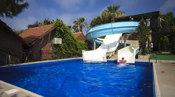 CAN GARDEN BEACH