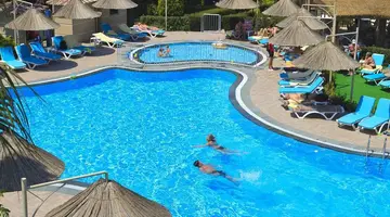 CAN GARDEN BEACH