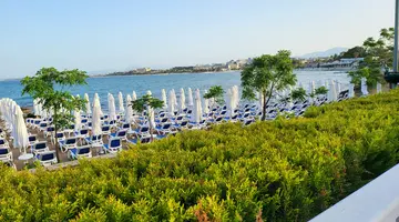CAN GARDEN BEACH
