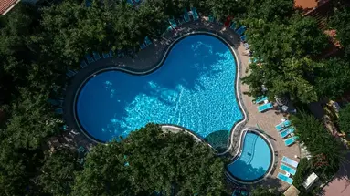 CAN GARDEN BEACH