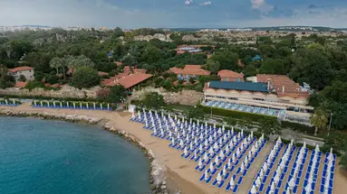CAN GARDEN BEACH