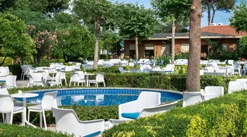 CAN GARDEN BEACH