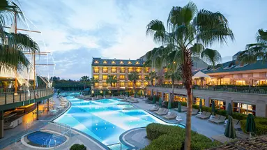 CAN GARDEN RESORT HOTEL