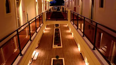 CANADIAN HOTEL