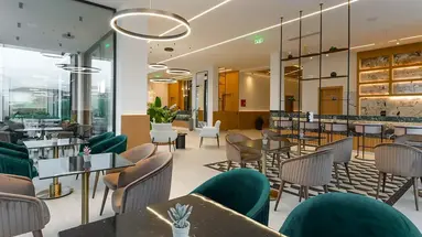 CANADIAN HOTEL