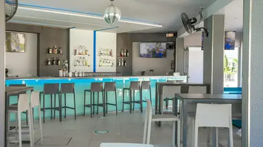 CANADIAN HOTEL