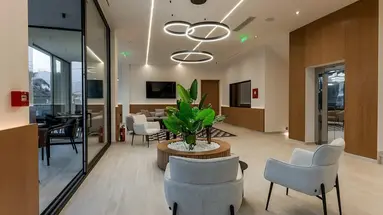 Canadian Hotel