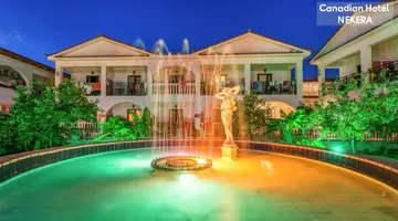 Canadian Hotel