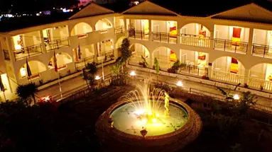 Canadian Hotel
