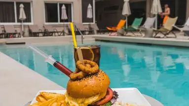 Canadian Hotel