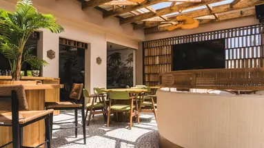 Canadian Hotel