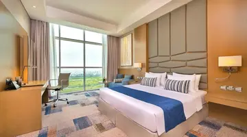 Canal Central Hotel Business Bay