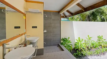 CANAREEF RESORT MALDIVES