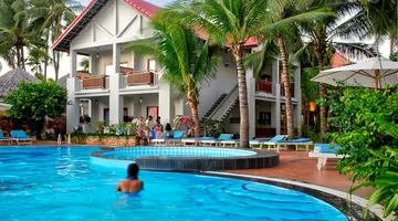 Canary Beach Resort