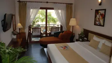 CANARY BEACH RESORT