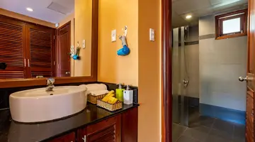 Canary Beach Resort