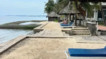 CANARY BEACH RESORT