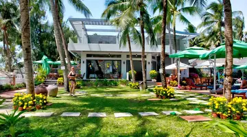 Canary Beach Resort