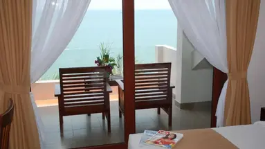 CANARY BEACH RESORT