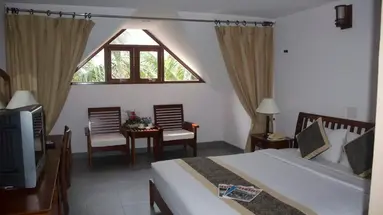 CANARY BEACH RESORT
