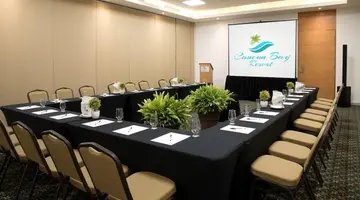 Cancun Bay Resort