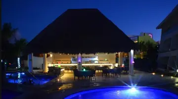 Cancun Bay Resort