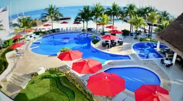 Cancun Bay Resort